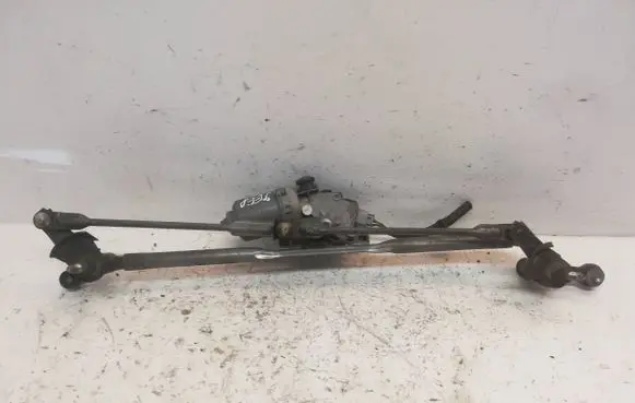Front wiper linkage and motor