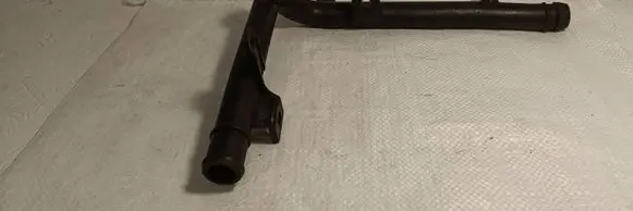 Volkswagen PASSAT B6 Engine coolant pipe/hose 03G121065AC