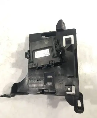 Chevrolet Camaro Parking PDC control unit/module 13520685