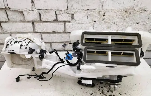 Peugeot 3008 II Interior heater climate box assembly 