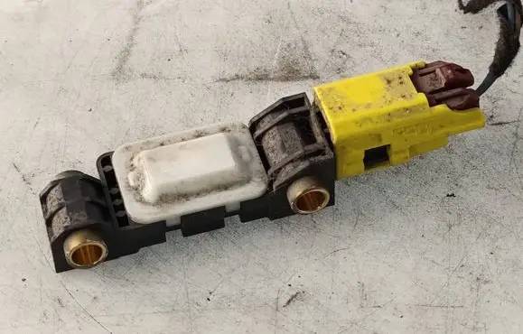 Audi A4 S4 B7 8E 8H Airbag deployment crash/impact sensor 8E0959643B 290705 011224