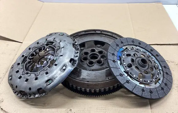 Renault Megane III Clutch set kit 124045310 324046110