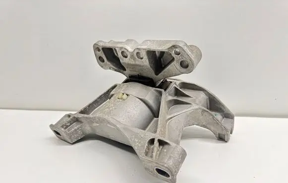 Citroen C4 II Picasso Engine mount bracket 4A103720 4A100160