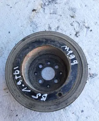 Volkswagen PASSAT B5 Crankshaft pulley 028105243