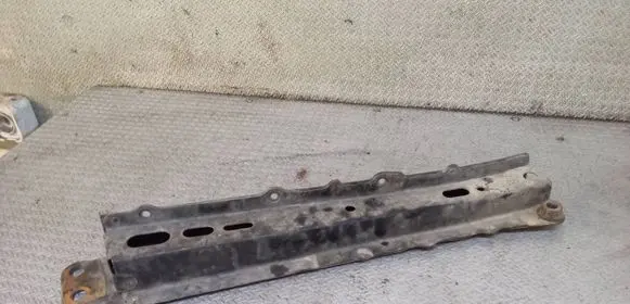 Toyota Prius (XW30) Radiator support slam panel bracket