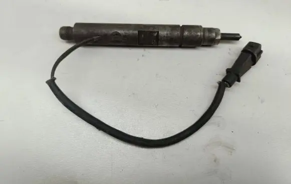 Renault Scenic I Fuel injector 7700112880 0432193610