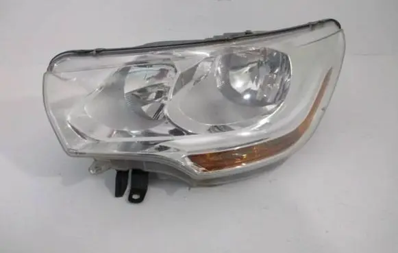 Citroen C4 II Headlight/headlamp 9687308380
