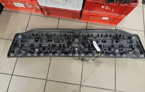 Citroen C4 I Tailgate trim 9647911777