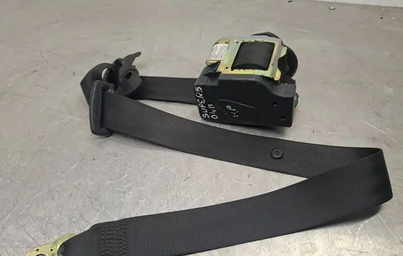 Skoda Superb B5 (3U) Front seatbelt 3B1857706D 561080101