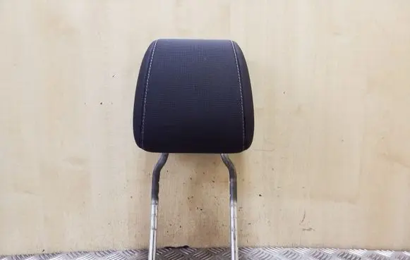 Ford Focus Front seat headrest 