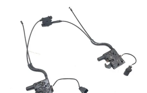 Volkswagen T-Roc Engine bonnet/hood lock/catch 2GA823509