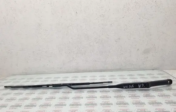Audi A4 S4 B5 8D Front wiper blade arm 8D1955407A