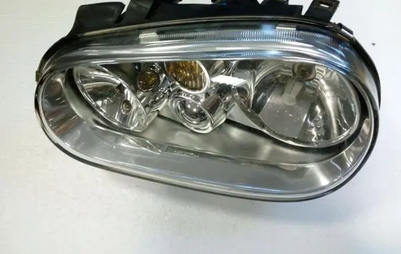 Volkswagen Golf IV Headlight/headlamp