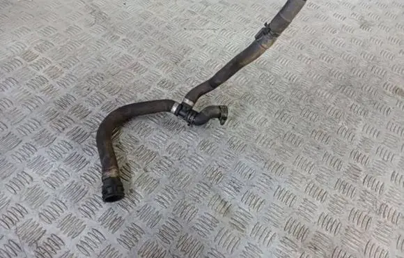 Skoda Superb B8 (3V) Engine coolant pipe/hose