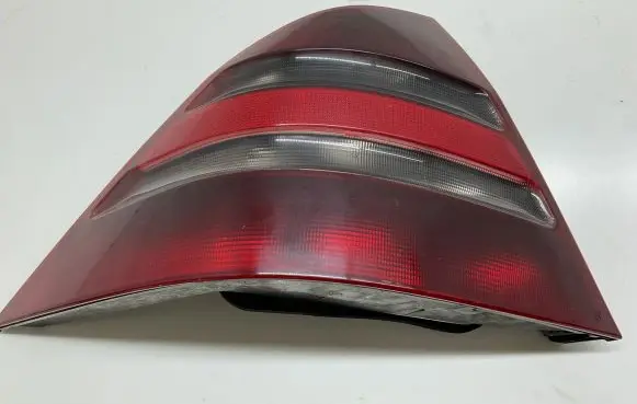 Mercedes-Benz S W220 Rear/tail lights A2208200164 255121L 255001