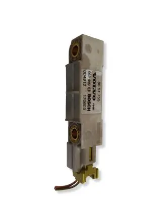 Volvo XC90 Airbag deployment crash/impact sensor 8651755 170603 004912