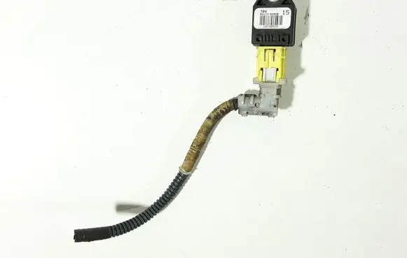 Toyota Auris 150 Airbag deployment crash/impact sensor 8917302050