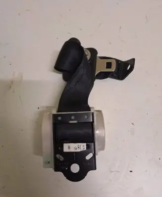 Mazda 2 Rear seatbelt T86236T