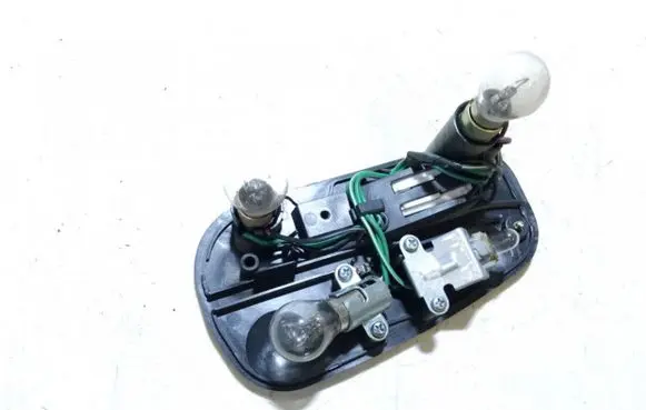 Mitsubishi Colt Tail light bulb cover holder 0431568