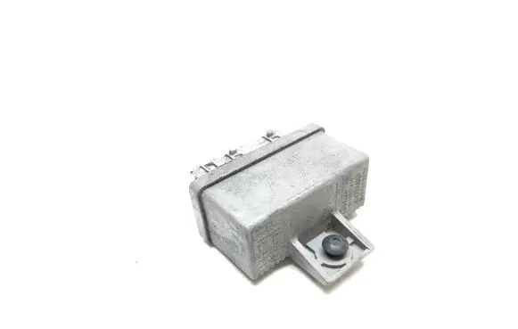 Citroen DS5 Glow plug pre-heat relay 9674222380 34F240114
