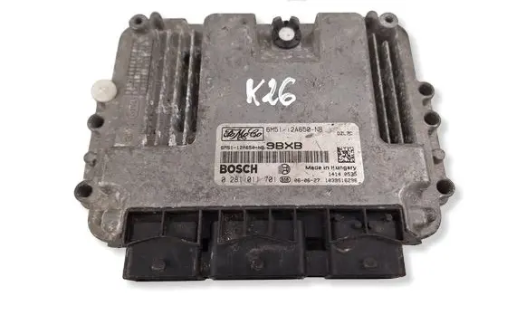 Ford C-MAX I Engine control unit/module 6M5112A650NB 1039S16296 0281011701