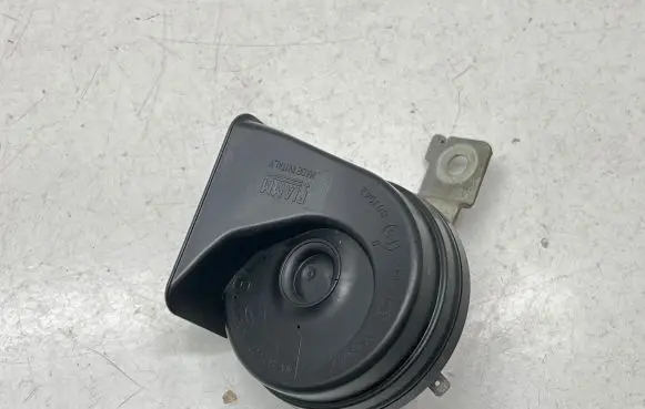 Nissan Pulsar Horn signal 256103ZL0B A046522
