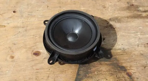 Lexus UX Front door speaker 8616076130 EAS18P112A