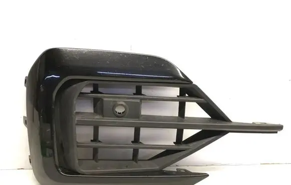 Volkswagen Touareg III Front bumper lower grill 760853663A