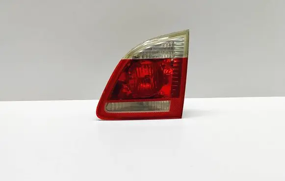BMW 5 E60 E61 Tailgate rear/tail lights 6925894 69258949 63216925894