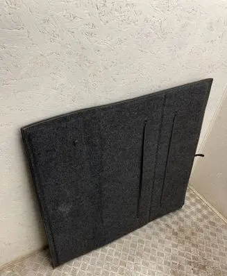 Trunk/boot floor carpet liner