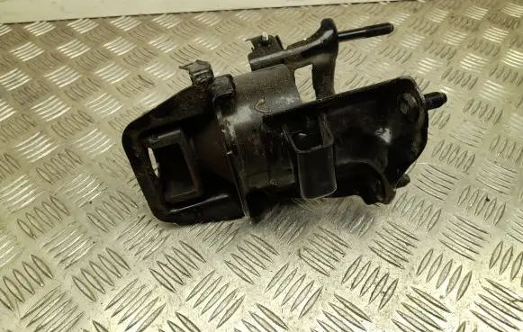 Lexus ES VII XZ10 Engine mount bracket NZ061034
