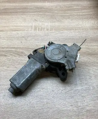 Mitsubishi Galant Rear door window regulator motor AY0621009951 CM0907700