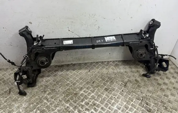 Nissan Juke II F16 Rear axle beam 555014931RT
