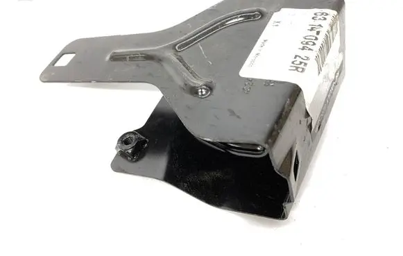 Dacia Lodgy Fender mounting bracket 631409425R