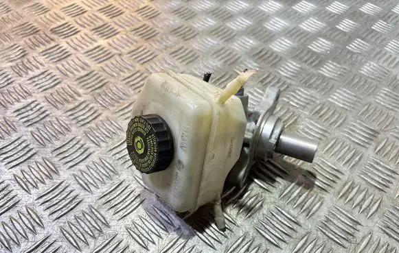 BMW 3 F30 F35 F31 Master brake cylinder 6796531 17904410