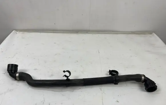 BMW 5 E60 E61 Engine coolant pipe/hose 1437865