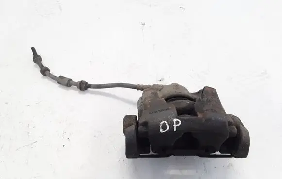 Volvo V60 Front brake caliper 8603754