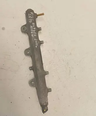 Fuel main line pipe