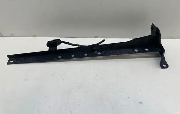 Infiniti G37 Radiator support slam panel bracket 