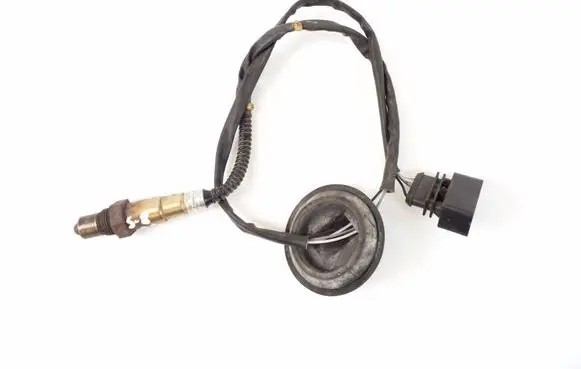 Audi A8 S8 D2 4D Lambda probe sensor 077906265
