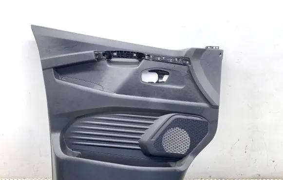 Renault Trafic III (X82) Front door card panel trim 