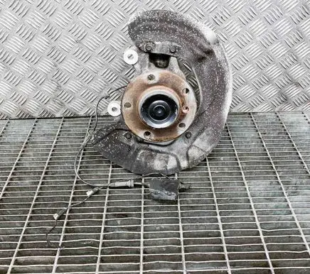 BMW 2 F22 F23 Front wheel hub 9252800