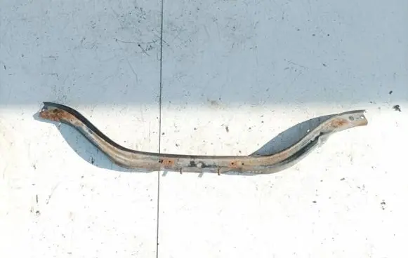Jeep Grand Cherokee (WK) Front bumper cross member