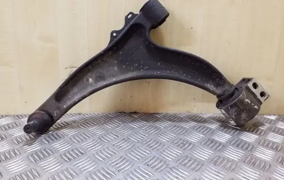 Opel Insignia A Front lower control arm/wishbone 22792989
