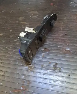 Seat Altea Wing mirror switch 5P0959565A