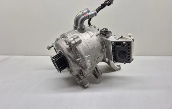 Hyundai Kona I Generator/alternator 3739003900