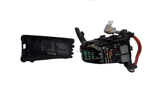 Volvo XC70 Fuse box set 6G9T14A076MA 6G9T14A067CA