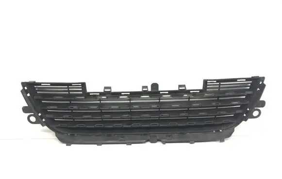 Peugeot 2008 I Front bumper lower grill 9678059477