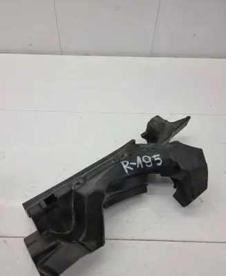 Mercedes-Benz R W251 Other engine bay part A6420161424