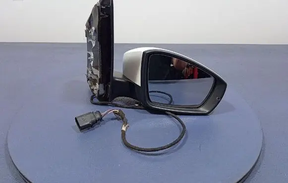 Audi Coupe Front door electric wing mirror 